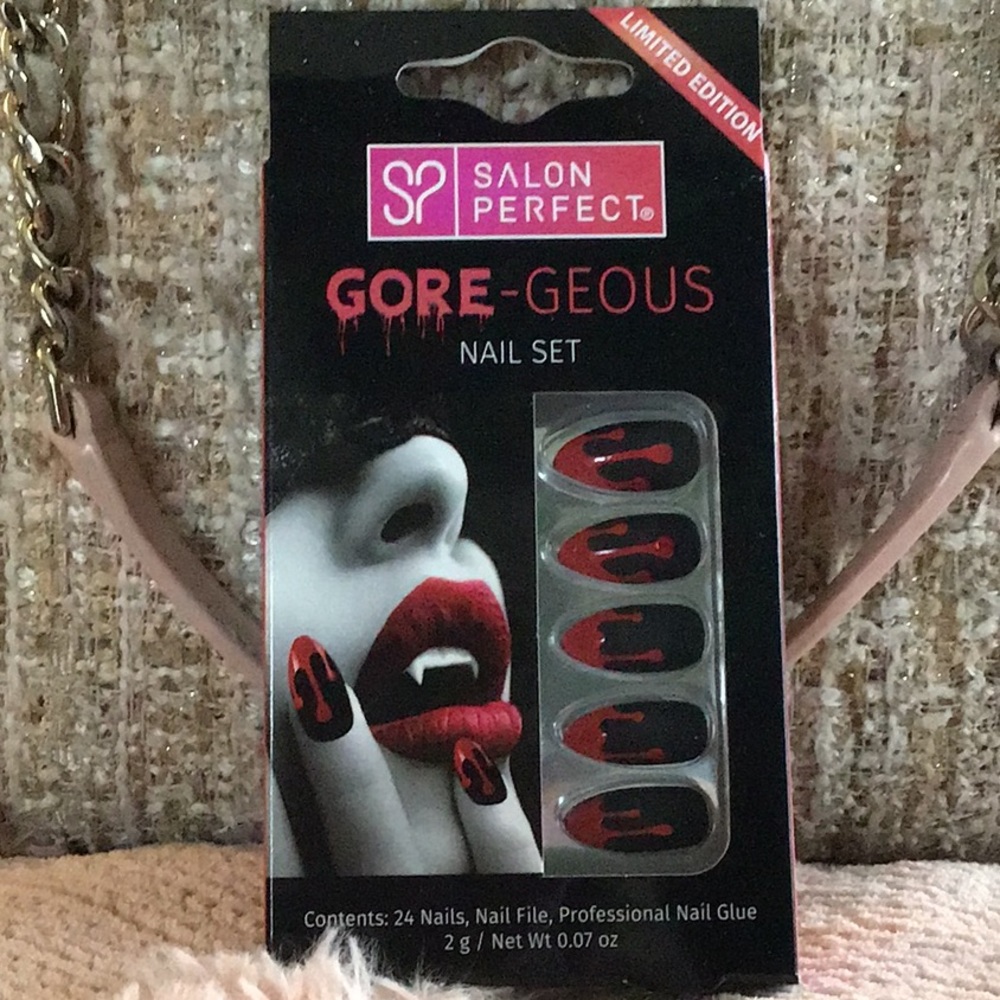 🌸Salon Perfect Nails🌸🌟SOLD🌟